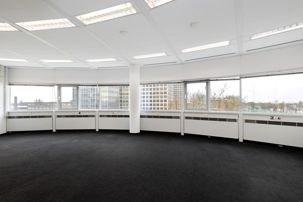 Medium property photo - Marconiplein 17, 3025 AV Rotterdam